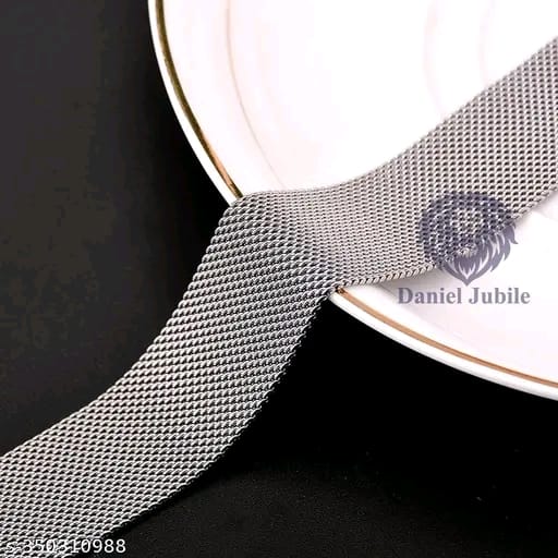 Rose Gold Magnetic Strap Mesh Watch – Stylish Analog Timepiece for Women & Girls (Black Dial)