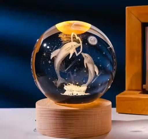 3D Dolphin Crystal Ball Night Lamp – Colorful LED Night Light with Wooden Base & USB Power, Dolphin Home Decor Lamp for Bedroom, Living Room & Birthday Gift"